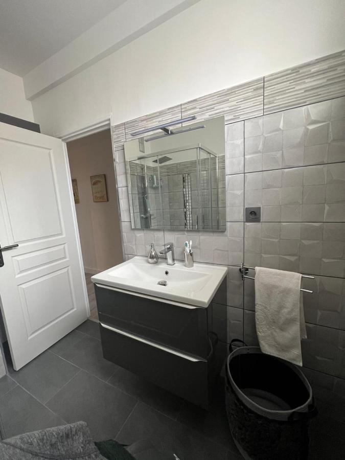 Gorgeous 2 Bedrooms Holiday Apartement Ницца Экстерьер фото
